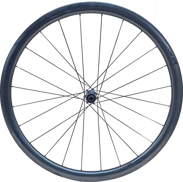 ROUES Thompson TRC FULL CARBON
